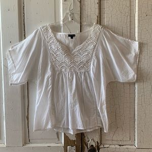 Coco + Carmen white cotton peasant top Size S/M